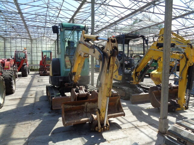 Yanmar VIO25-4 - Mini rýpadlo: obrázok 3 Yanmar VIO25-4 - Mini rýpadlo: obrázok 3