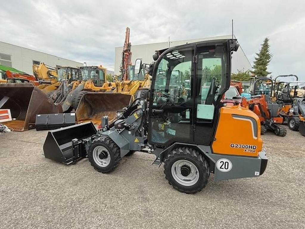 GiANT G2300 X-TRA HD - Kolesový nakladač: obrázok 4 GiANT G2300 X-TRA HD - Kolesový nakladač: obrázok 4