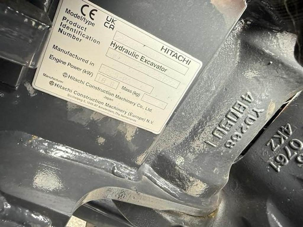 Hitachi ZX 38 U-6 MTC (P-Line) - Mini rýpadlo: obrázok 5 Hitachi ZX 38 U-6 MTC (P-Line) - Mini rýpadlo: obrázok 5