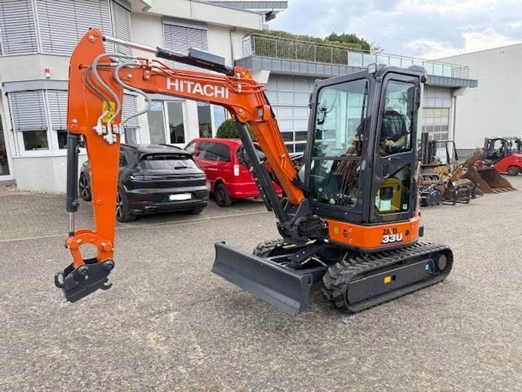 Hitachi ZX33U-6 - Mini rýpadlo: obrázok 3 Hitachi ZX33U-6 - Mini rýpadlo: obrázok 3