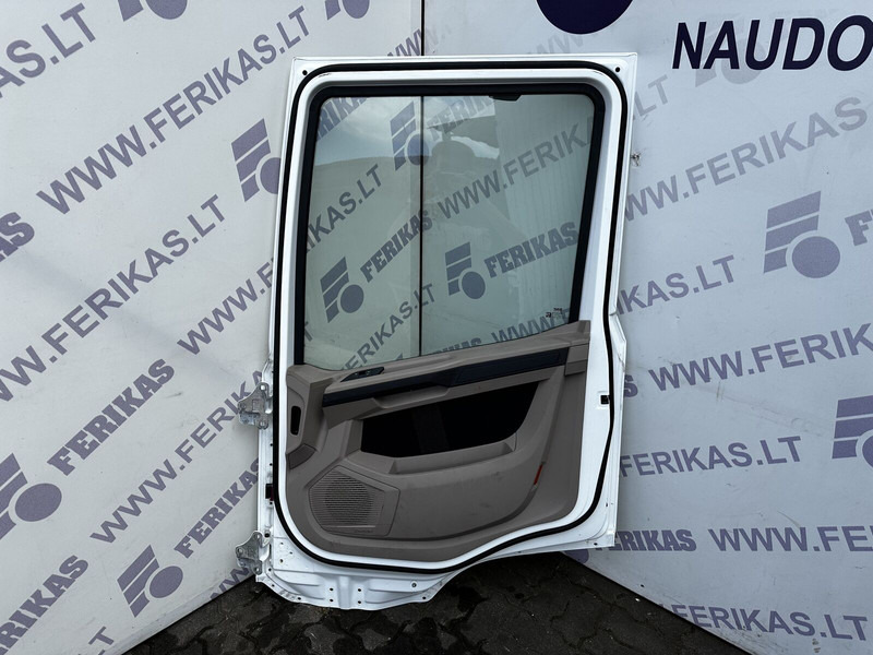 DAF right side - Dvere a diely pre Nákladné auto: obrázok 2 DAF right side - Dvere a diely pre Nákladné auto: obrázok 2