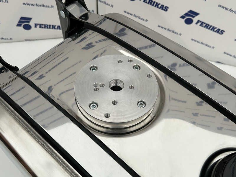 Hydraulic stainless steel oil tank 160L - Hydraulická nádrž pre Nákladné auto: obrázok 5 Hydraulic stainless steel oil tank 160L - Hydraulická nádrž pre Nákladné auto: obrázok 5