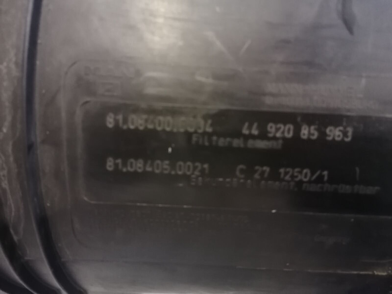 MAN TGX - Systém nasávania vzduchu pre Nákladné auto: obrázok 4 MAN TGX - Systém nasávania vzduchu pre Nákladné auto: obrázok 4