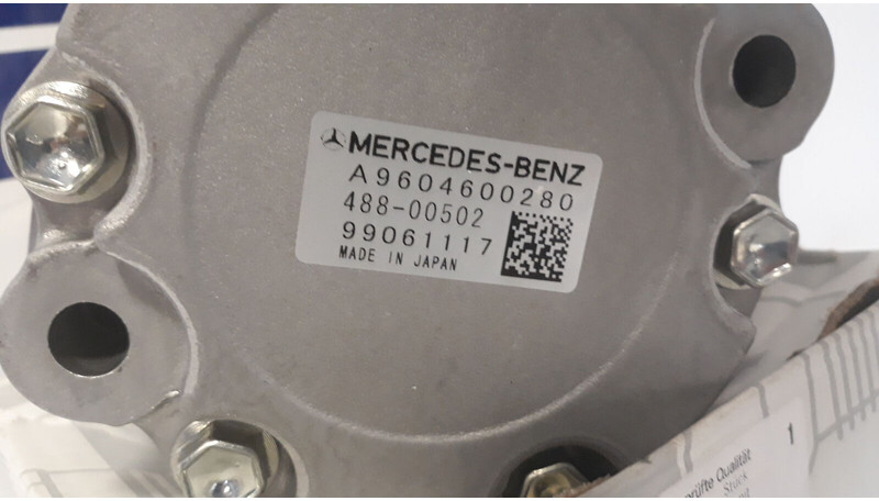 Mercedes-Benz Actros - Čerpadlo riadenia pre Nákladné auto: obrázok 4 Mercedes-Benz Actros - Čerpadlo riadenia pre Nákladné auto: obrázok 4