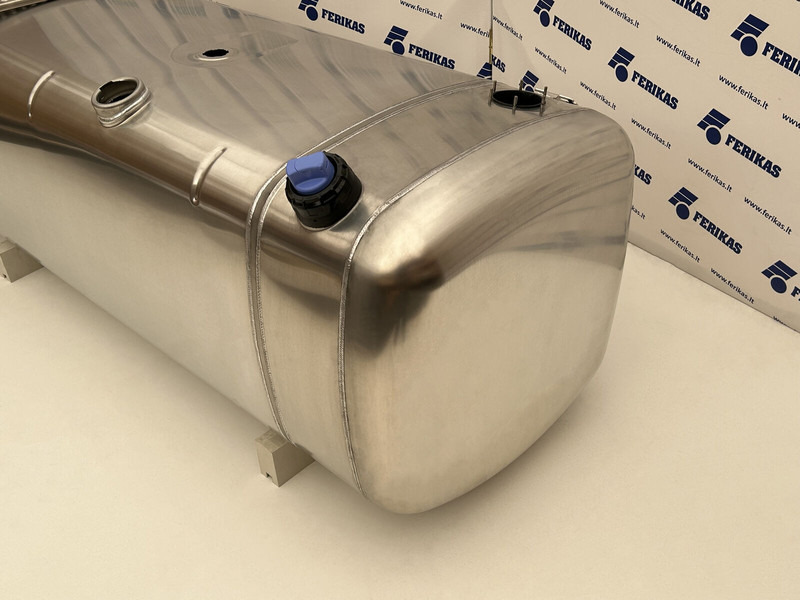 Mercedes-Benz Fuel tank 880L + 130L AdBlue - Palivová nádrž pre Nákladné auto: obrázok 3 Mercedes-Benz Fuel tank 880L + 130L AdBlue - Palivová nádrž pre Nákladné auto: obrázok 3