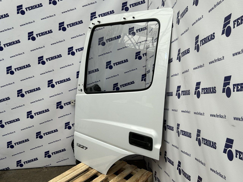 Mercedes-Benz left side doors - Dvere a diely pre Nákladné auto: obrázok 3 Mercedes-Benz left side doors - Dvere a diely pre Nákladné auto: obrázok 3