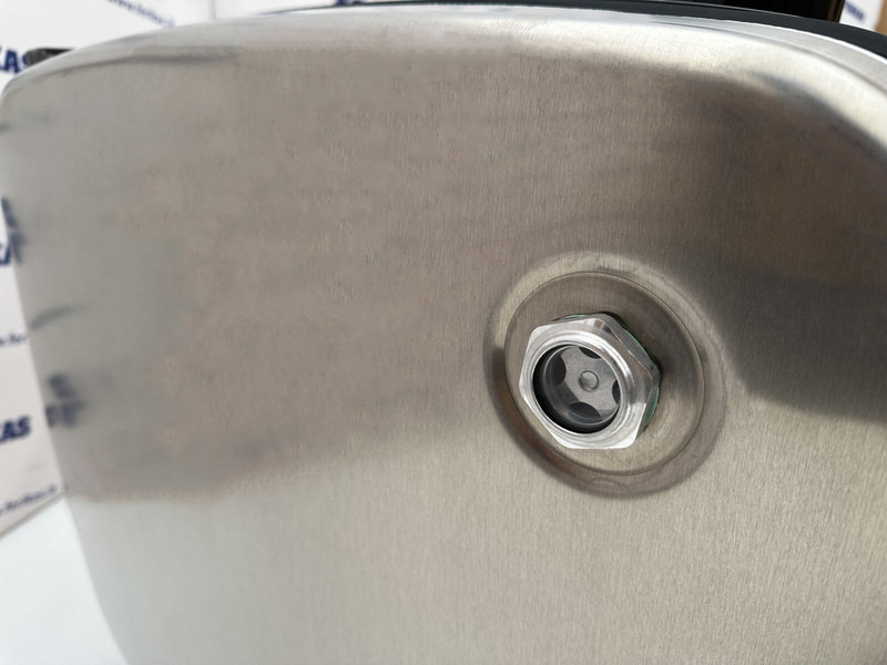 Onbekend - Hydraulická nádrž pre Nákladné auto: obrázok 5 Onbekend - Hydraulická nádrž pre Nákladné auto: obrázok 5
