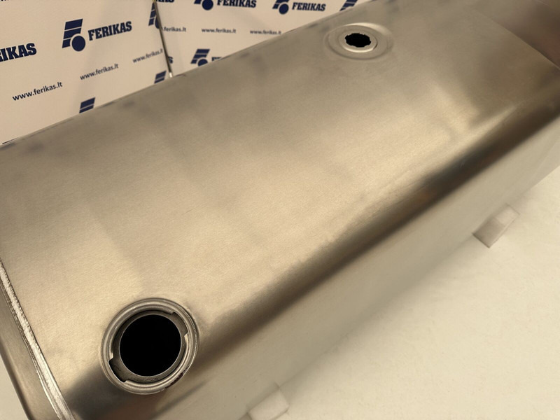 Volvo - Palivová nádrž pre Nákladné auto: obrázok 4 Volvo - Palivová nádrž pre Nákladné auto: obrázok 4