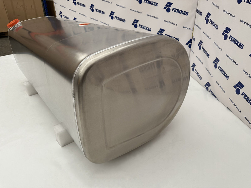 Volvo New aluminum fuel tank 475L - Palivová nádrž pre Nákladné auto: obrázok 2 Volvo New aluminum fuel tank 475L - Palivová nádrž pre Nákladné auto: obrázok 2