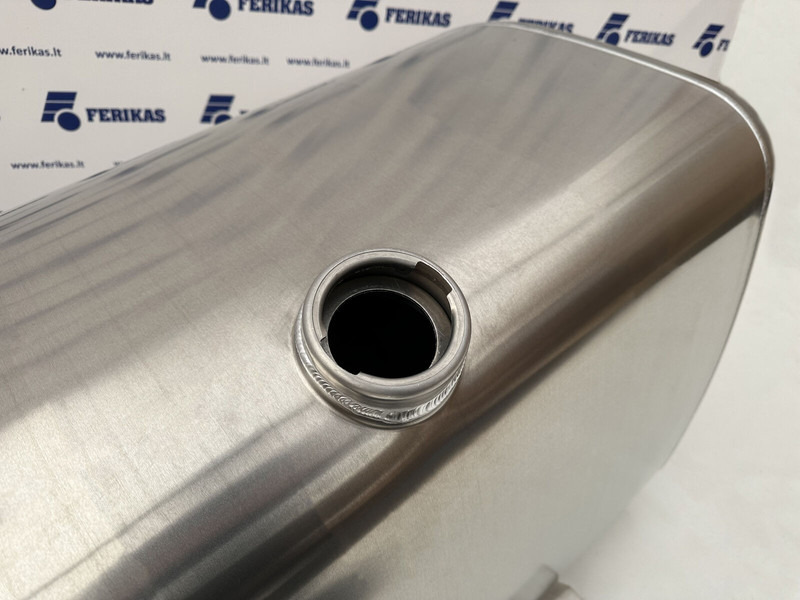 Volvo New aluminum fuel tank 870L - Palivová nádrž pre Nákladné auto: obrázok 4 Volvo New aluminum fuel tank 870L - Palivová nádrž pre Nákladné auto: obrázok 4
