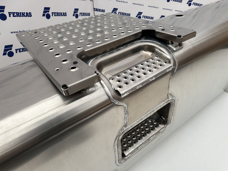 Volvo New aluminum fuel tank 870L - Palivová nádrž pre Nákladné auto: obrázok 5 Volvo New aluminum fuel tank 870L - Palivová nádrž pre Nákladné auto: obrázok 5