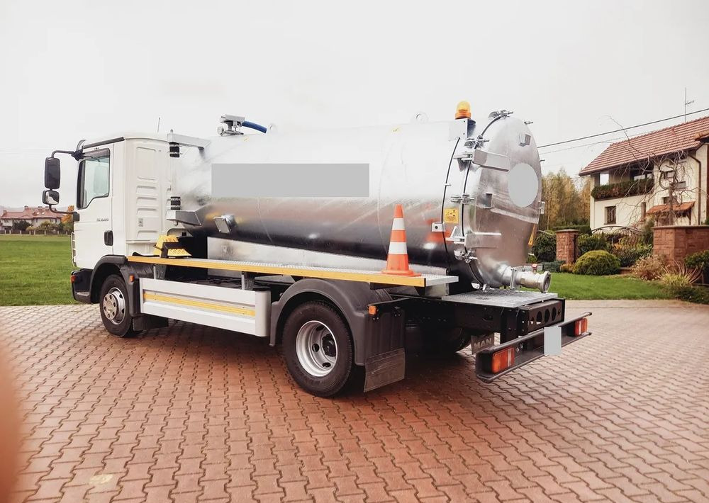 MAN TGL 12 220 !! EURO 5 !!! - Cisternové vozidlo: obrázok 5 MAN TGL 12 220 !! EURO 5 !!! - Cisternové vozidlo: obrázok 5