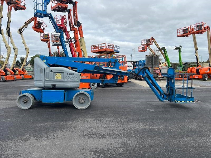 Genie Z40/23 NRJ elektro 14m (1825) - Kĺbová pracovná plošina: obrázok 2 Genie Z40/23 NRJ elektro 14m (1825) - Kĺbová pracovná plošina: obrázok 2