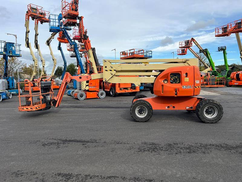 JLG 510AJ diesel 4x4 18m (1822) - Kĺbová pracovná plošina: obrázok 2 JLG 510AJ diesel 4x4 18m (1822) - Kĺbová pracovná plošina: obrázok 2