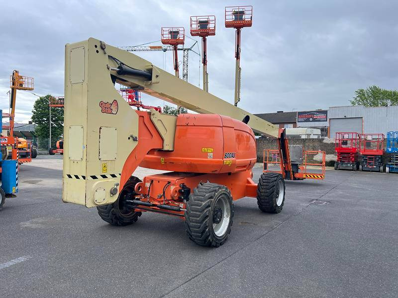 JLG 800AJ diesel 4x4 26m (1787) - Kĺbová pracovná plošina: obrázok 3 JLG 800AJ diesel 4x4 26m (1787) - Kĺbová pracovná plošina: obrázok 3