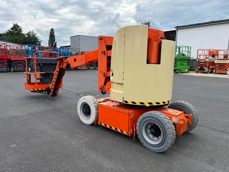 JLG E300 AJP elektro 11m (1735) NEW BATTERIES - Kĺbová pracovná plošina: obrázok 5 JLG E300 AJP elektro 11m (1735) NEW BATTERIES - Kĺbová pracovná plošina: obrázok 5