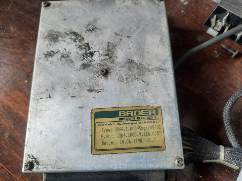Bosch Bader 0504.1.A00 EST-32 - Riadiaca jednotka: obrázok 1 Bosch Bader 0504.1.A00 EST-32 - Riadiaca jednotka: obrázok 1