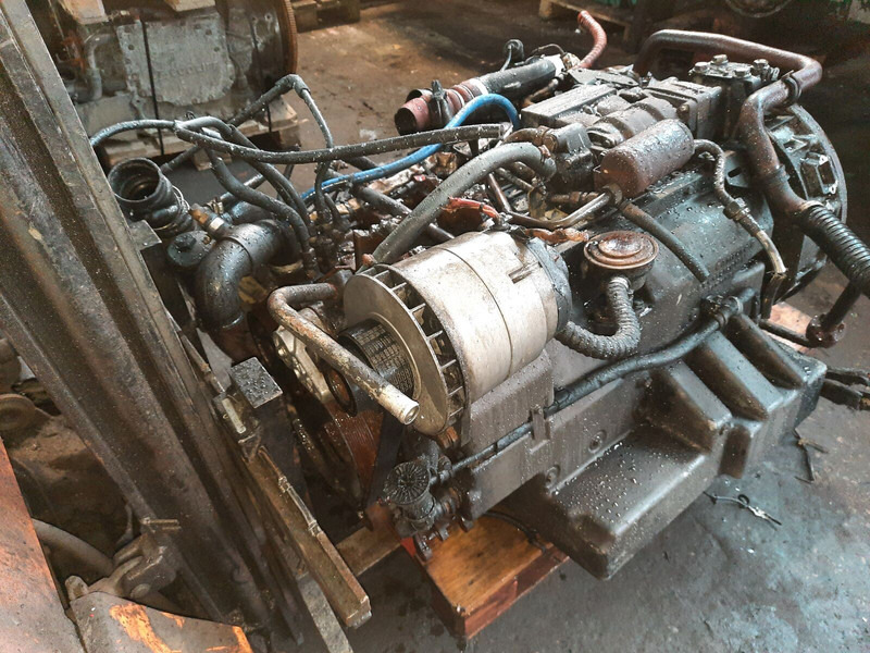 Mercedes-Benz Om 906 - Motor: obrázok 1 Mercedes-Benz Om 906 - Motor: obrázok 1
