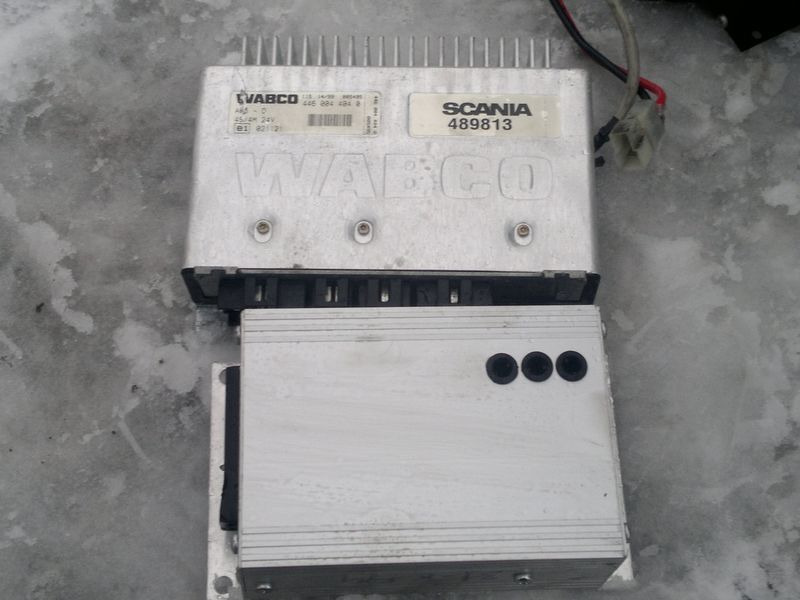 Scania VDO 412.413\006\002 . 412.413/006/005 - Riadiaca jednotka: obrázok 4 Scania VDO 412.413\006\002 . 412.413/006/005 - Riadiaca jednotka: obrázok 4