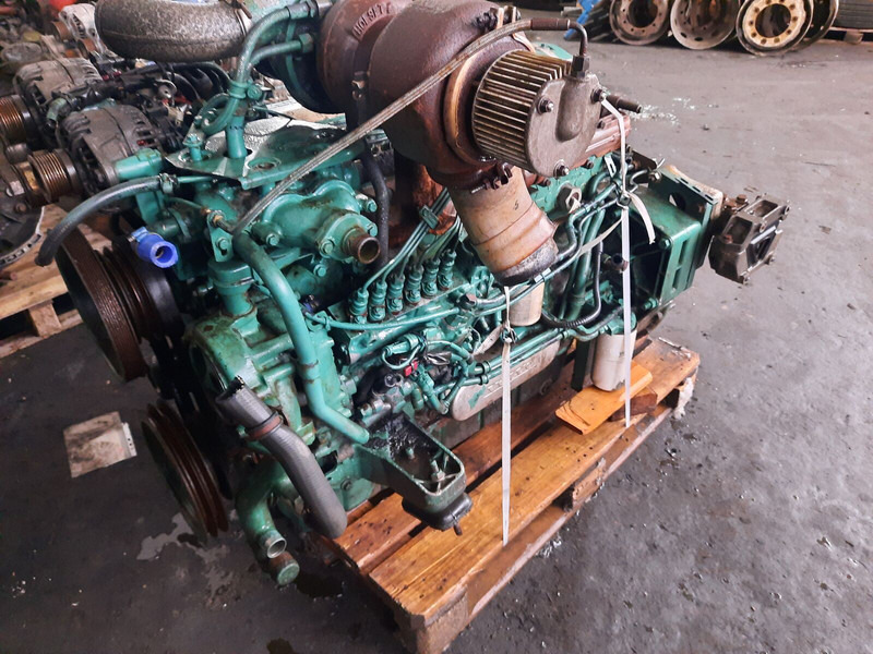 Volvo D7C-310 EC99 - Motor: obrázok 1 Volvo D7C-310 EC99 - Motor: obrázok 1
