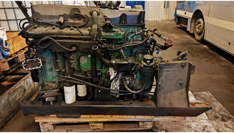 Volvo D9B380/ D9B-360 .G9A-300 D9B310. D9A.-340 - Motor: obrázok 1 Volvo D9B380/ D9B-360 .G9A-300 D9B310. D9A.-340 - Motor: obrázok 1