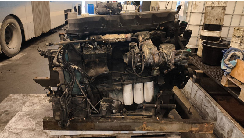 Volvo D9B380/ D9B-360 .G9A-300 D9B310. D9A.-340 - Motor: obrázok 2 Volvo D9B380/ D9B-360 .G9A-300 D9B310. D9A.-340 - Motor: obrázok 2