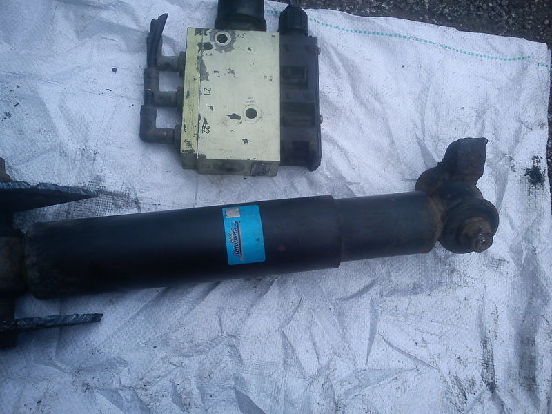 Volvo Уронем пола 0501100014. 28. 29. 35. 40. - Riadiaca jednotka: obrázok 3 Volvo Уронем пола 0501100014. 28. 29. 35. 40. - Riadiaca jednotka: obrázok 3