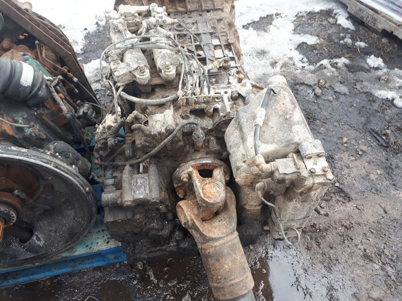ZF 16S130 .8S180IT . 6S150C. 8S140 IT.6S80+GV80/ 6S90/ S5-24-3 / 6S Van Hool Neoplan - Prevodovka pre Autobus: obrázok 4 ZF 16S130 .8S180IT . 6S150C. 8S140 IT.6S80+GV80/ 6S90/ S5-24-3 / 6S Van Hool Neoplan - Prevodovka pre Autobus: obrázok 4