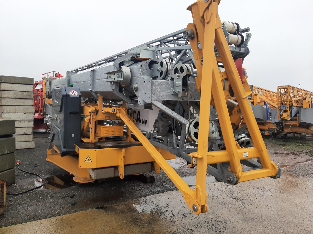 Potain HUP 32-27 - Rýchlostaviteľný žeriav: obrázok 3 Potain HUP 32-27 - Rýchlostaviteľný žeriav: obrázok 3