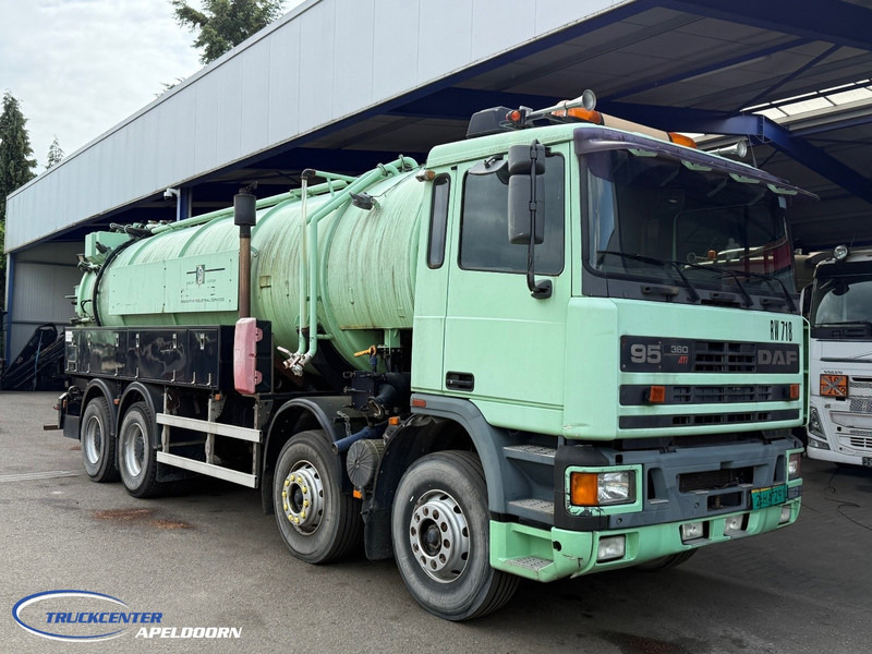 DAF XF 95.360 20400 Liter, 8x4 Steel springs - Fekálne vozidlo: obrázok 1 DAF XF 95.360 20400 Liter, 8x4 Steel springs - Fekálne vozidlo: obrázok 1