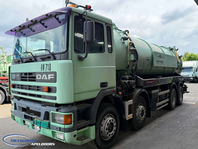 DAF XF 95.360 20400 Liter, 8x4 Steel springs - Fekálne vozidlo: obrázok 3 DAF XF 95.360 20400 Liter, 8x4 Steel springs - Fekálne vozidlo: obrázok 3