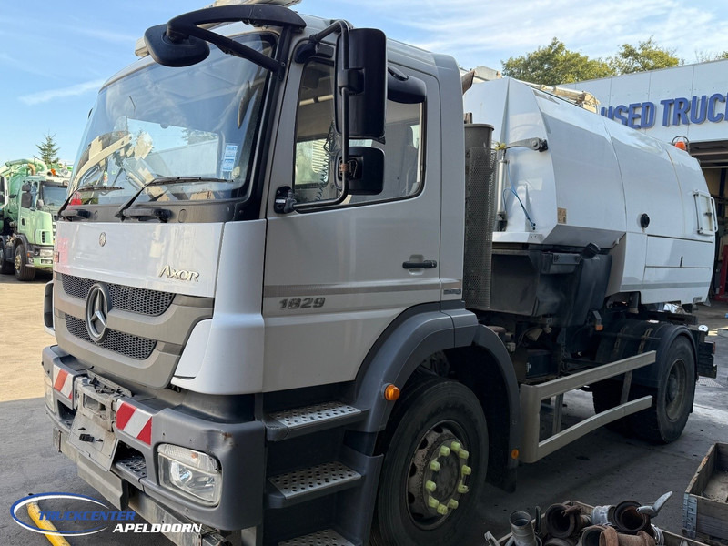 Mercedes-Benz Axor 1829 Johnston, Versnellingsbak of tussenbak probleem - Zametacie vozidlo: obrázok 2 Mercedes-Benz Axor 1829 Johnston, Versnellingsbak of tussenbak probleem - Zametacie vozidlo: obrázok 2