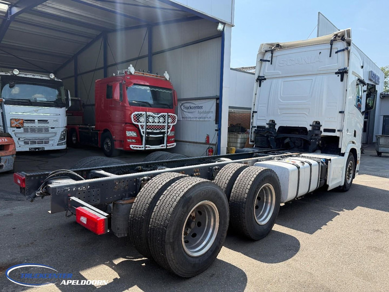 Scania R650 V8 NGS 6x4, Standclima, Retarder, PTO - Podvozek s kabinou: obrázok 2 Scania R650 V8 NGS 6x4, Standclima, Retarder, PTO - Podvozek s kabinou: obrázok 2