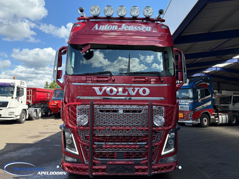 Volvo FH 750 6x4 Tandemlift, Retarder, PTO - Podvozek s kabinou: obrázok 5 Volvo FH 750 6x4 Tandemlift, Retarder, PTO - Podvozek s kabinou: obrázok 5