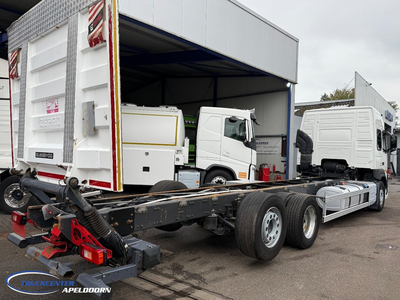 Volvo FM 410 379000 km, 6x2, Globetrotter - Podvozek s kabinou: obrázok 2 Volvo FM 410 379000 km, 6x2, Globetrotter - Podvozek s kabinou: obrázok 2