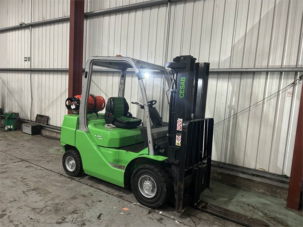 Cesab M325G - Plynový vysokozdvižný vozík: obrázok 4 Cesab M325G - Plynový vysokozdvižný vozík: obrázok 4