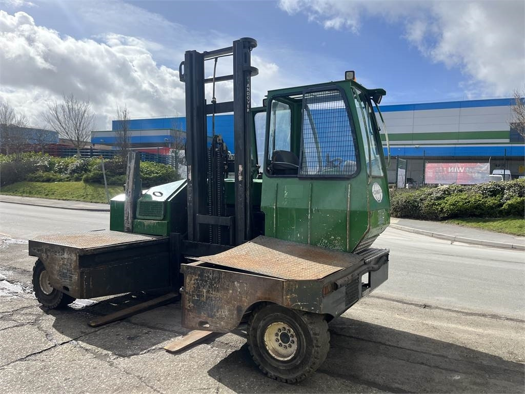 Combilift C5000SL - Bočný nakladač: obrázok 5 Combilift C5000SL - Bočný nakladač: obrázok 5