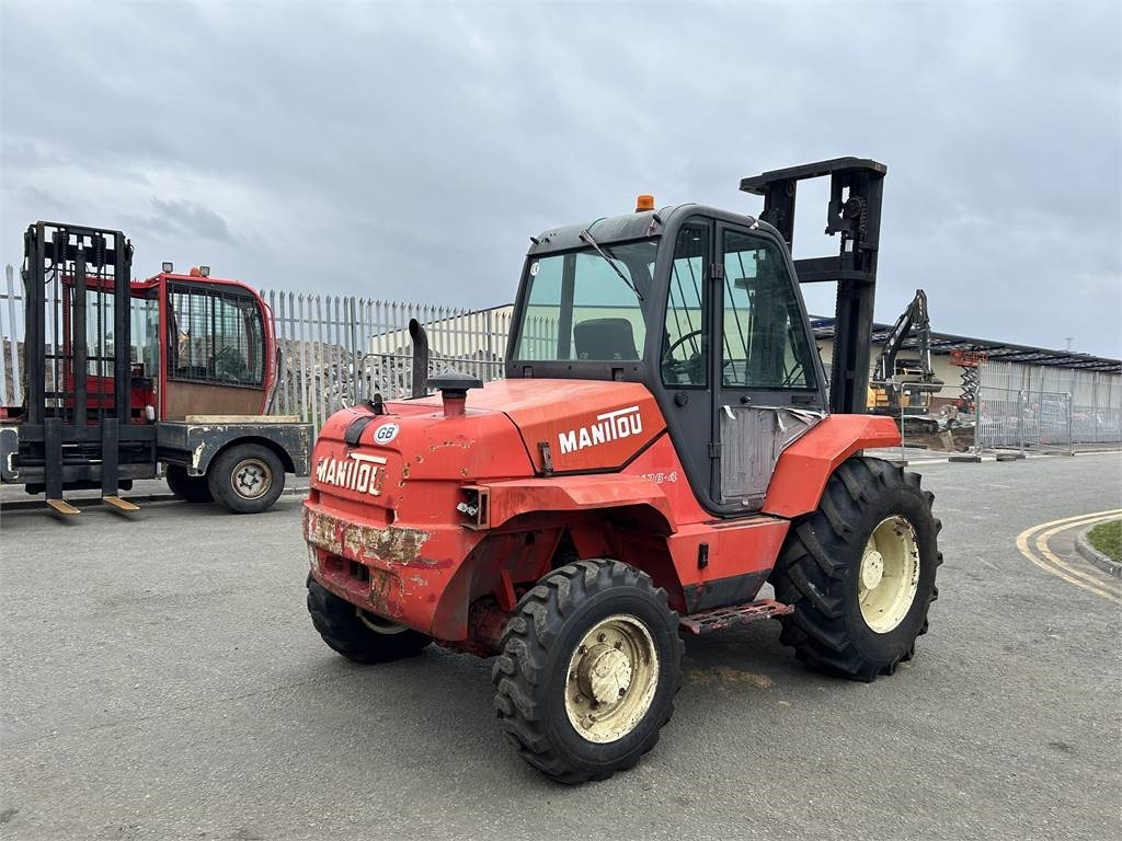 Manitou M26-4 - Terénny vozík: obrázok 3 Manitou M26-4 - Terénny vozík: obrázok 3