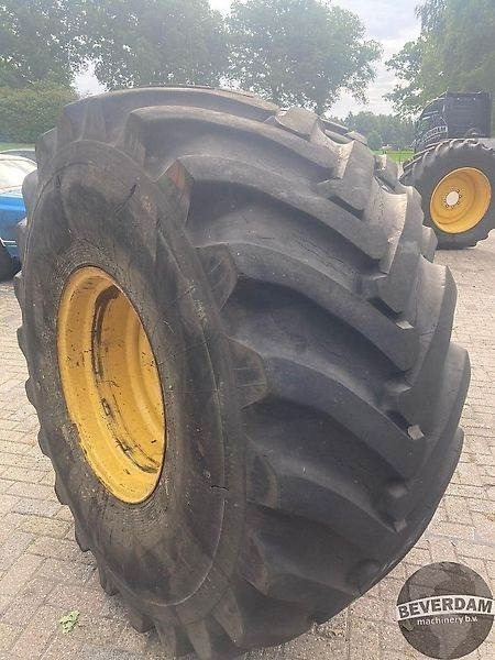 Banden + velg 28R26 - Pneumatika pre Poľnohospodárske stroje: obrázok 3 Banden + velg 28R26 - Pneumatika pre Poľnohospodárske stroje: obrázok 3