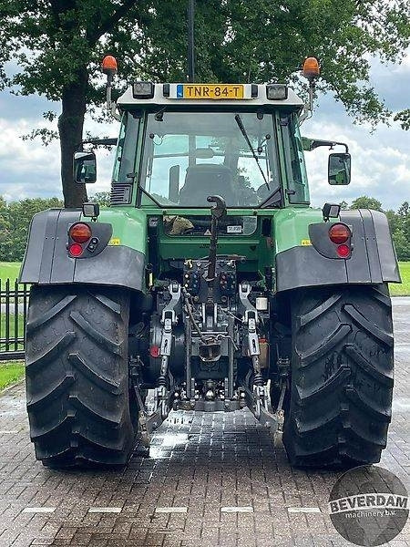 Fendt 820 Vario TMS - Traktor: obrázok 4 Fendt 820 Vario TMS - Traktor: obrázok 4