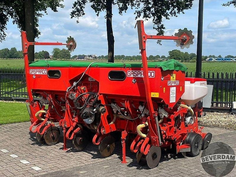 Gaspardo MTE 300 6R - Univerzálny sejací stroj: obrázok 4 Gaspardo MTE 300 6R - Univerzálny sejací stroj: obrázok 4