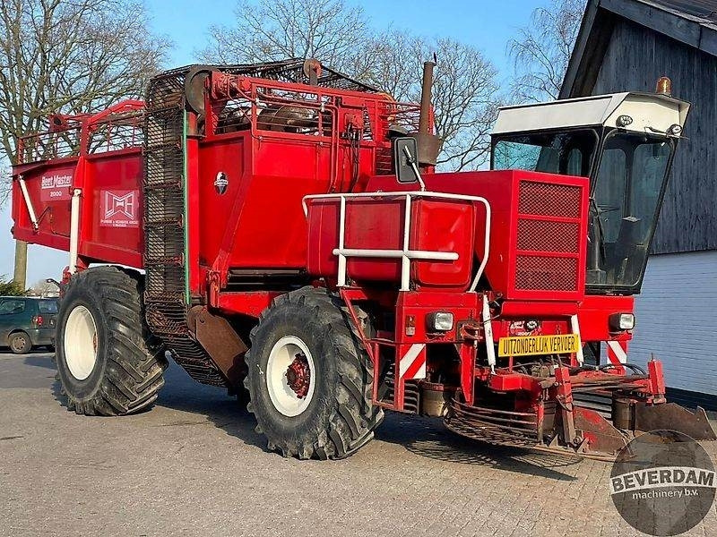 Gilles Beet Master 2000 - Řepný kombajn: obrázok 2 Gilles Beet Master 2000 - Řepný kombajn: obrázok 2