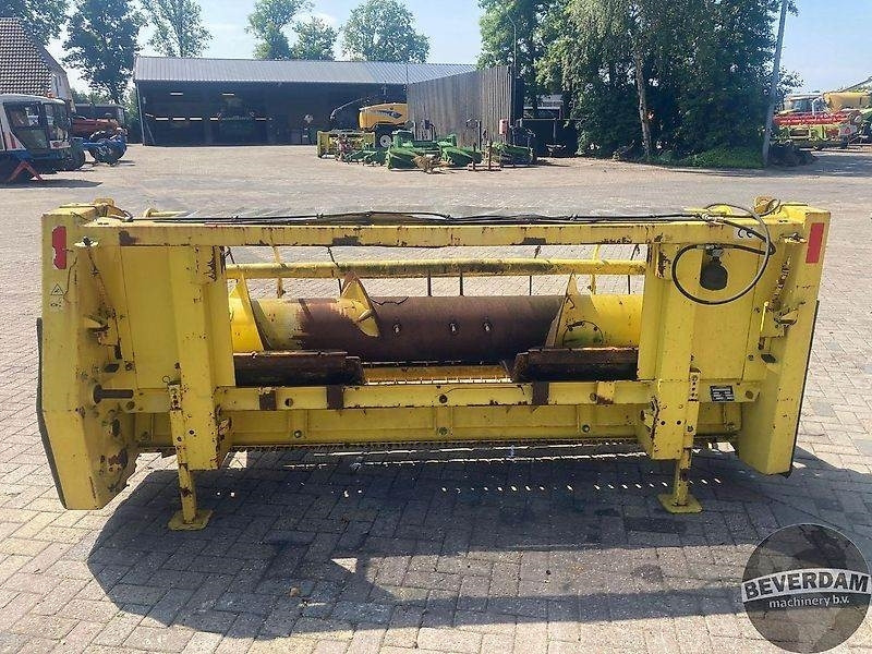 John Deere Pick-up 630A - Příslušenstvo na kombajn: obrázok 5 John Deere Pick-up 630A - Příslušenstvo na kombajn: obrázok 5