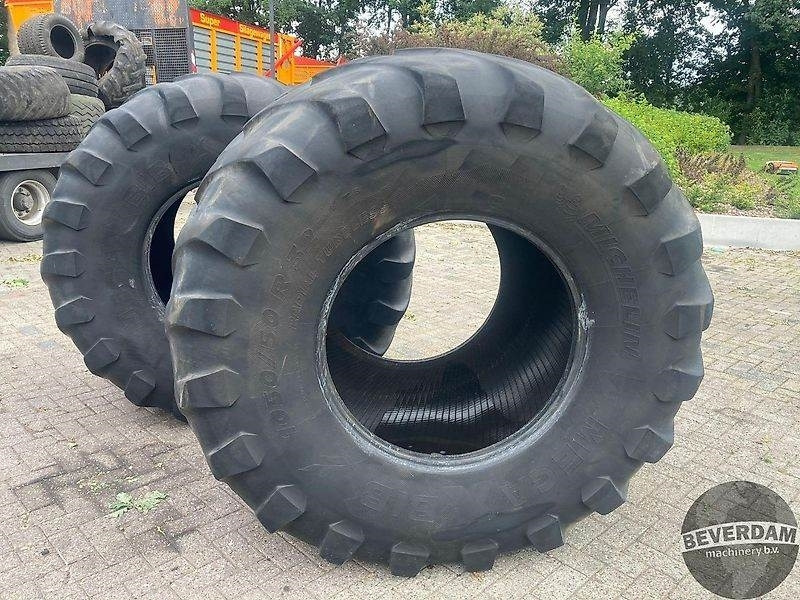 Michelin MEGA BIB 1050/50R32 - Pneumatika pre Poľnohospodárske stroje: obrázok 2 Michelin MEGA BIB 1050/50R32 - Pneumatika pre Poľnohospodárske stroje: obrázok 2