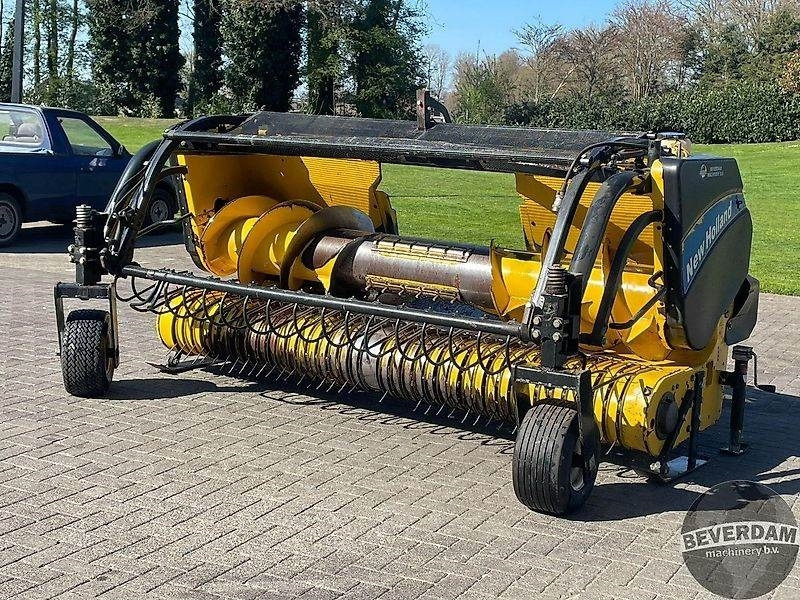 New Holland 273 pick up - Příslušenstvo na kombajn: obrázok 2 New Holland 273 pick up - Příslušenstvo na kombajn: obrázok 2