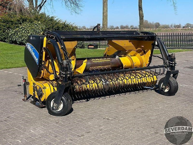 New Holland 273 pick up - Příslušenstvo na kombajn: obrázok 1 New Holland 273 pick up - Příslušenstvo na kombajn: obrázok 1