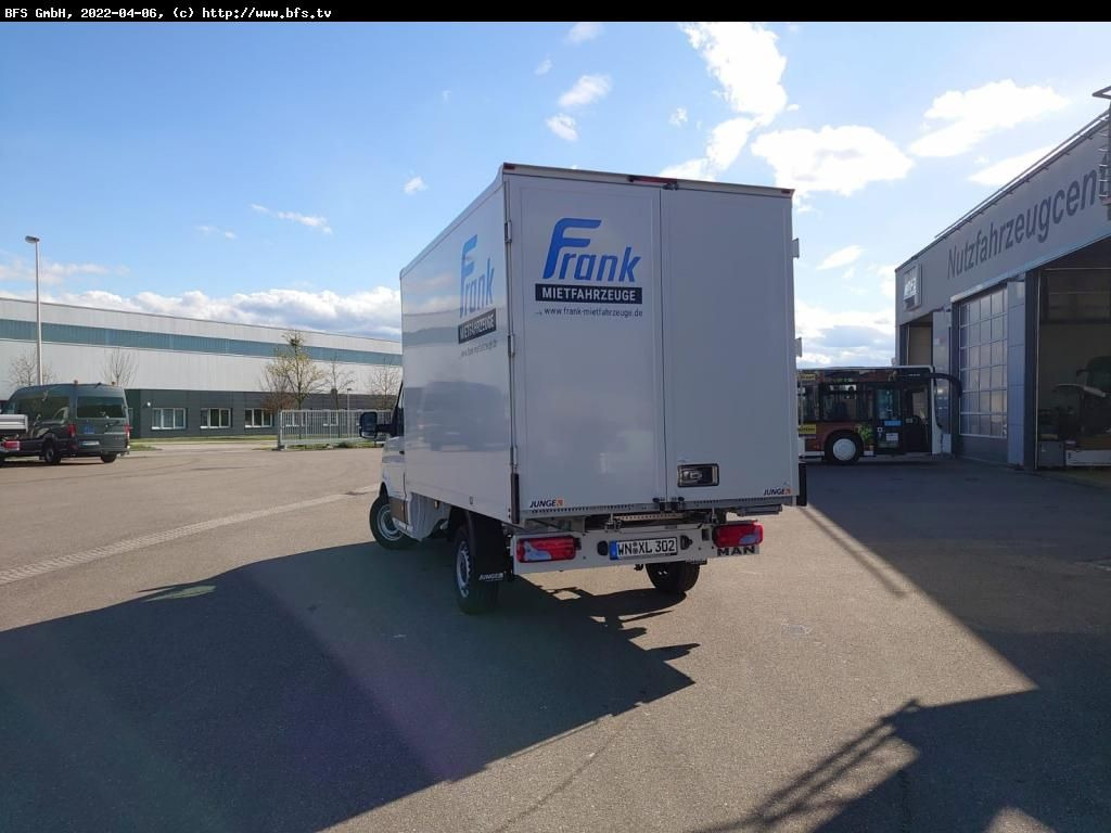 MAN TGE 3.180 4x2 F SB Möbelkoffer - Dodávka skriňová nadstavba: obrázok 4 MAN TGE 3.180 4x2 F SB Möbelkoffer - Dodávka skriňová nadstavba: obrázok 4