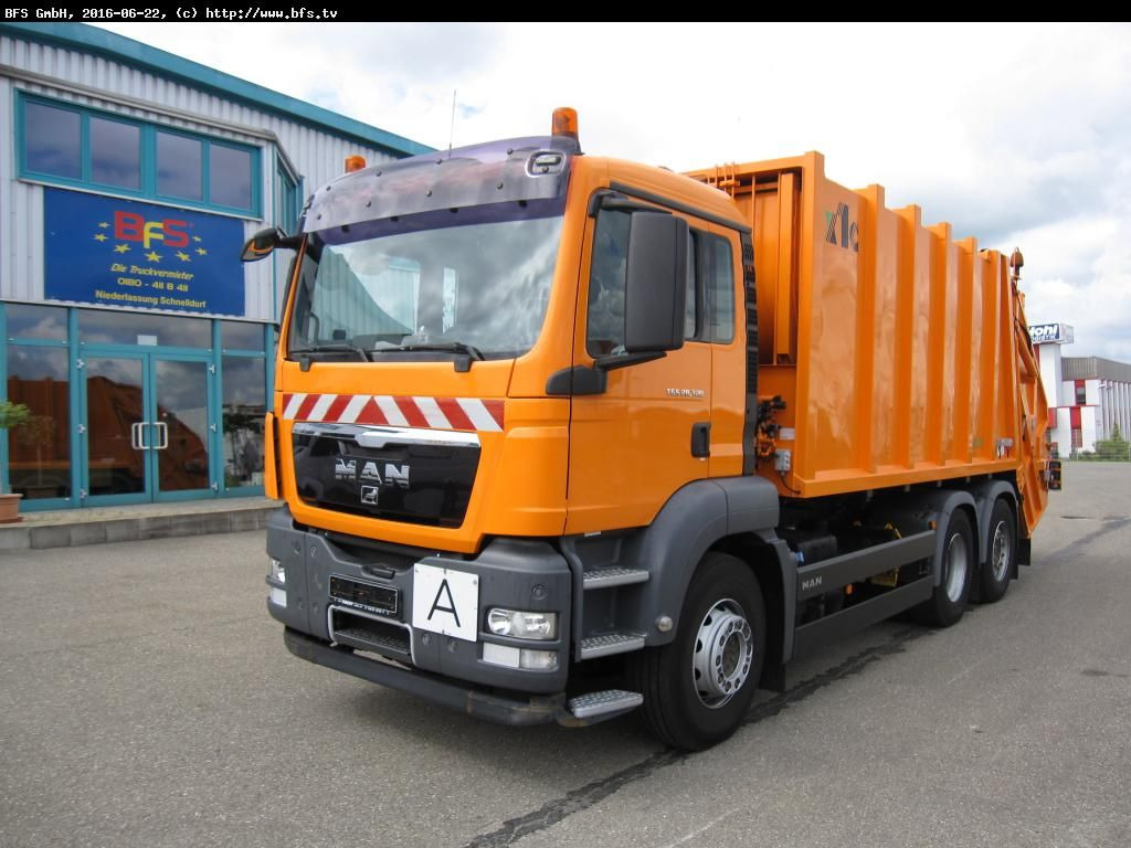 MAN TGS 28.320 6x2-4 BL Sperrmüll Haller M21 x1 C oh - Auto na odvoz odpadu: obrázok 1 MAN TGS 28.320 6x2-4 BL Sperrmüll Haller M21 x1 C oh - Auto na odvoz odpadu: obrázok 1