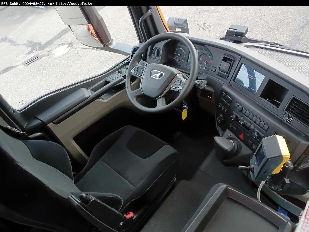 MAN TGS (TG3) 28.510 6x4-4 BL CH WiDi Fassi 15mt - Sklápač: obrázok 4 MAN TGS (TG3) 28.510 6x4-4 BL CH WiDi Fassi 15mt - Sklápač: obrázok 4