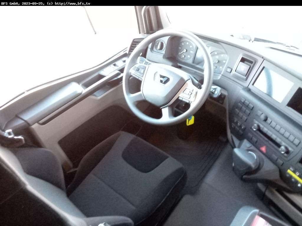 MAN TGS (TG3) 35.430 8x2-6 BL CH Plattform Aufbau mi - Odťahovy voz: obrázok 4 MAN TGS (TG3) 35.430 8x2-6 BL CH Plattform Aufbau mi - Odťahovy voz: obrázok 4